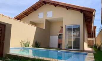 Imagem 4: Casa com piscina em Itanhaem