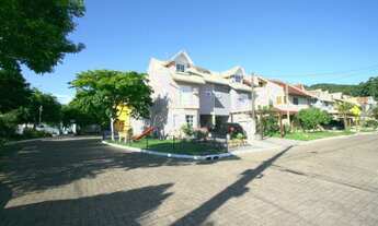 Imagem: Porto Alegre - Casa Padrão - Guarujá