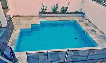 Imagem 2: Casa para Venda em Barueri, Alphaville, 4 dormitórios, 2 suítes, 5 banheiros, 2 vagas