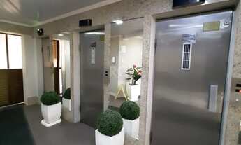 Imagem 7: Porto Alegre - Apartamento Padrão - Azenha