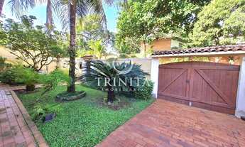 Imagem 5: Casa de condomínio para venda tem 362 metros quadrados com 4 quartos