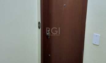 Imagem 3: Porto Alegre - Apartamento Padrão - Partenon