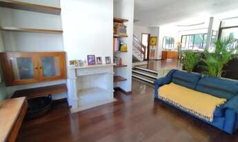 Imagem 4: Casa para Venda em Barueri, Alphaville, 4 dormitórios, 2 suítes, 5 banheiros, 6 vagas