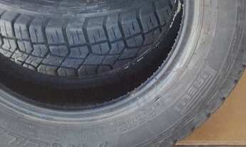 Imagem: Pneus semi novo zap