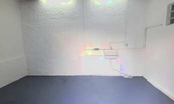 Imagem 5: Ref.: 6617 - Casa com 02 Dormitórios e 04 Vagas de Garagem - Vila Alpina, Santo André