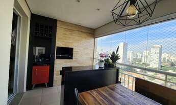 Imagem 3: Varanda gourmet com vista espetacular - andar alto reformado