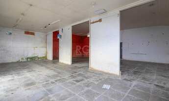 Imagem 6: Porto Alegre - Prédio Inteiro - Tristeza