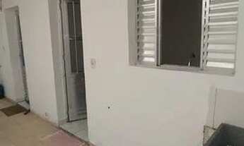 Imagem 6: Aluguel de casa Quarto com aluguel por R$420 /mês