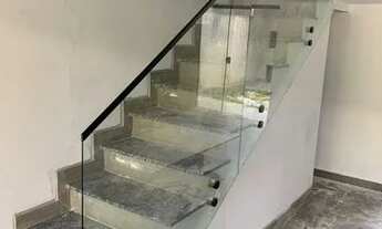 Imagem 2: Geminado 3 suítes novo