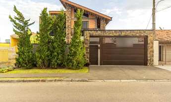 Imagem: Casa alto padrão, com 3 quartos, 3 banheiros
