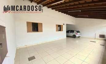 Imagem 2: Vendo lote na QNG 21 com duas casas, primeira casa com 2 quartos sendo um suíte