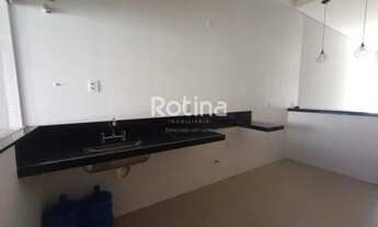 Imagem 7: Casa para aluguel, 2 quartos, 1 suíte, 2 vagas, Novo Mundo - Uberlândia/MG