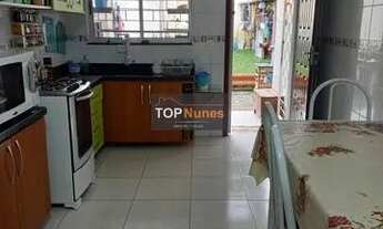 Imagem: CASA COM TERRENO AVERBADA EM CURITIBA