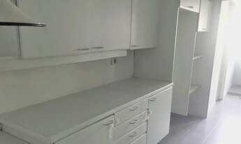 Imagem 7: Apartamento 2 dormitórios, sala ampla para 2 ambientes, 2 banheiros, 1 vaga de garagem cob