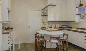 Imagem 4: Apartamento à venda em Campo Belo com 200 m², 4 quartos, 4 suítes, 4 vagas