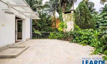 Imagem 5: CASA ASSOBRADADA - JARDIM AMÉRICA - SP