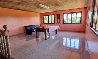 Imagem 5: Casa para venda possui 445 metros quadrados com 3 quartos