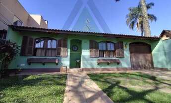 Imagem: CASA com 4 dormitórios à venda com 220m²