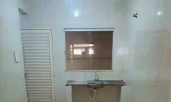 Imagem 3: Aluguel de Casa Dúplex com 2 Quartos e Garagem Fechada no Parque Marajó em Valparaíso-GO