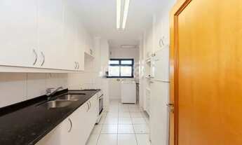 Imagem 6: CURITIBA - Apartamento Padrão - Água Verde