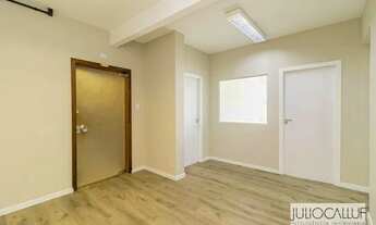 Imagem 4: CONJUNTO/SALA COMERCIAL à venda com 190m² por R$ 770.000,00 no bairro Centro - CURITIBA