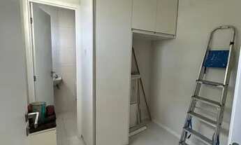 Imagem 2: Passo chave apto no condomínio Led II , térreo nascente, localizado na estrada de Ribamar