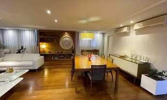 Imagem 2: Apartamento á venda e locação com 3 dormitórios sendo 3 suítes, 4 vagas, 250 m²