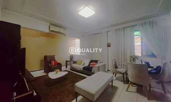 Imagem 2: Casa Plana no Henrique Jorge com 4 quartos