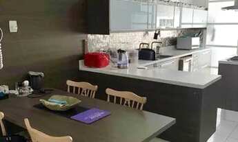 Imagem 6: Apartamento para venda possui 435 metros quadrados com 5 quartos