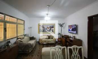 Imagem 2: Casa para Aluguel - Bosque da Saúde, 3 Quartos, 230 m2