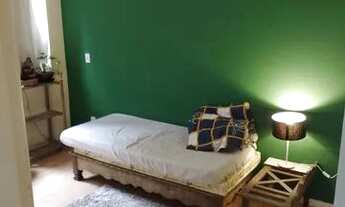 Imagem: Alugo quarto na trindade