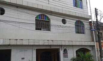 Imagem: Quarto mobiliado, para solteiros ou casal