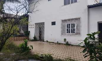 Imagem 3: Casa com 4 quartos em Parque 10 de Novembro - Aceita Apartamento