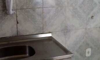 Imagem 3: Alugo Sobrado com 3 Quartos em Vila no RJ