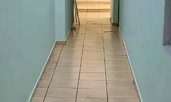 Imagem 4: QND 26 Alugo casa Fundos 3Qts, garagem, independente, próx à Praça do Bicalho