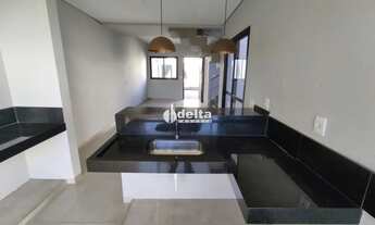 Imagem 6: Casa com 3 suítes disponível para locação no bairro Bosque dos Buritis em Uberlândia-MG