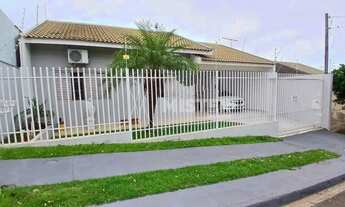 Imagem 2: Casa Térrea 3 Quartos e Terreno Inteiro no Jardim Paris - Maringá - PR