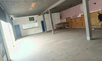 Imagem 4: Galpão de 700m² de área útil, num terreno de 950m²