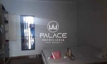 Imagem 7: Casa de rua - / Residencial / Alto