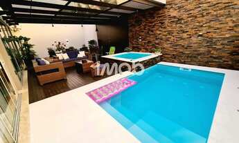 Imagem 2: CASA COM 4 SUÍTES NO CENTRO DE JARAGUÁ DO SUL