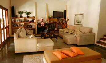 Imagem: Casa de condomínio em Rua Aristóteles