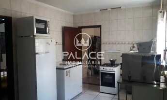 Imagem 4: Casa de rua - / Residencial / Alto