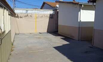 Imagem 2: Casa com 3 quartos - Bairro Setor Marechal Rondon em Goiânia