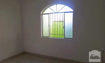 Imagem 2: Casa à Venda - Cachoeirinha, 2 Quartos, 46 m²