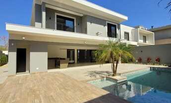 Imagem: Sobrado para venda tem 453 metros quadrados