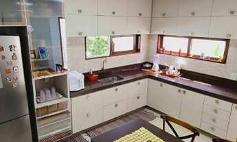 Imagem 3: Casa para venda tem 400 metros quadrados com 4 quartos