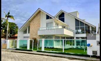 Imagem: Balneário Piçarras - Casa Padrão - Centro