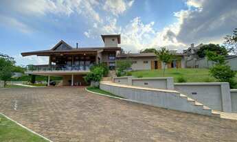 Imagem 2: Sobrado para venda possui 591 metros quadrados com 5 quartos em Nova Gardênia - Atibaia