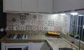 Imagem 7: Casa Duplex com boa localização à venda em Bombas