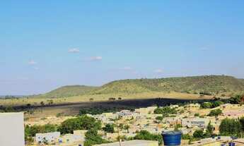 Imagem 5: Excelente Sobrado, com 3 Quartos - Aceita Carro